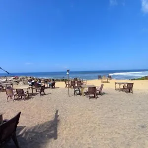 Economy hotel East West Varkala